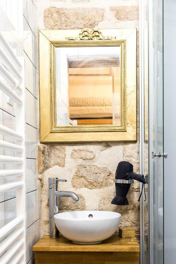 Ferienwohnung Pretty 25 M2 In A Lively District Paris Exterior foto